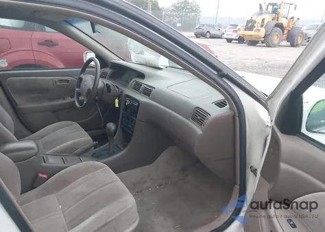 1998 Toyota Camry Ce/Le/Xle из США, поврежденный, VIN JT2BG22K6W0207914